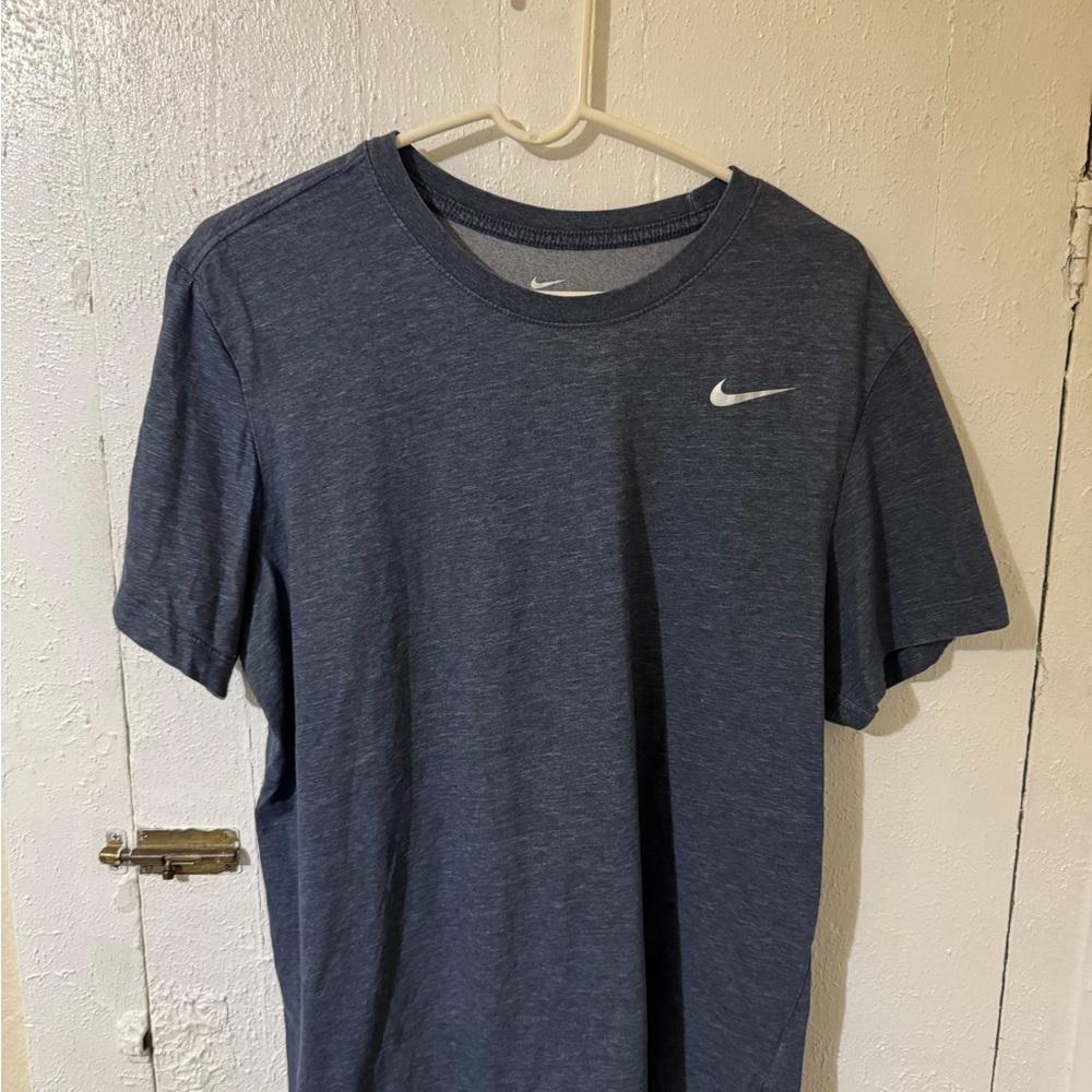 Nike Men's Heathered Navy Tee